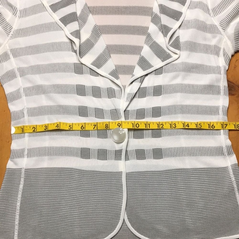 Armani Collezioni Maritime Chic Striped Knit Blazer Cardigan Size 10 Italy - Picture 5 of 13